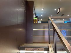 -霸王茶姬(上海恒基名人店)