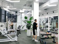 -P.T HERO私人健身工作室(吾悦国际店)