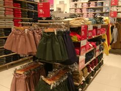 -优衣库(石家庄裕华万达广场店)