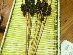 -野山舂·贵州现舂酸汤火锅(鸿通城店)