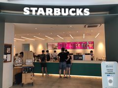 门面-星巴克臻选(上海淮海百盛购物中心店)