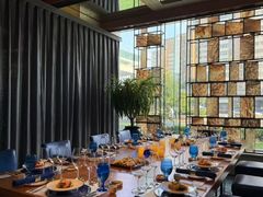 -AZUR聚(香格里拉饭店)