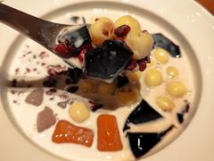 -RUXU入续糖水铺与包(卓悦中心店)