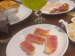-河北宾馆中茂海悦酒店