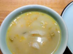 -九锅一堂酸菜鱼(新南凯德直营店)