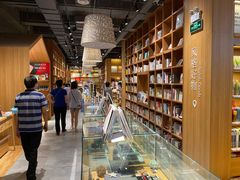 -百新书局(尚悦湾店)