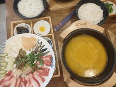 -桥香园云南过桥米线(红龙井店)