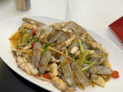 葱姜炒蛏子-阿尔法海鲜排档(爱琴海店)