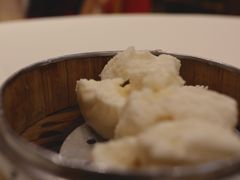 笑口鲍汁叉烧包-凤凰楼酒家·粤宴点心(华强北店)