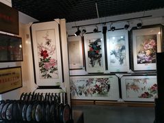 -卢福英苏绣制作中心(苏州平江历史文化街区店)