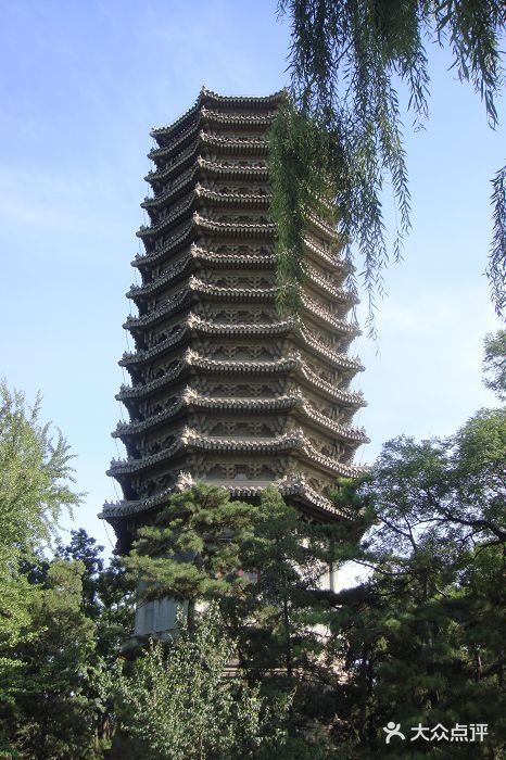 博雅塔图片