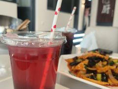 -何适山庄 ·可团建(水长城P2停车场店)