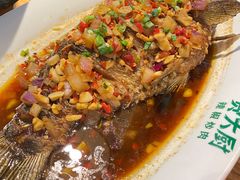 -费大厨辣椒炒肉(万家丽一店)