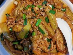 -唐师傅湘西名菜馆(武陵路店)