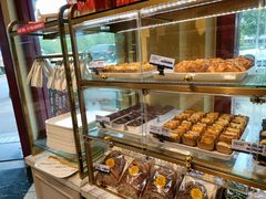 面包甜点陈列柜-TOUCH泰奇(南汇南门大街店)