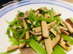 -韩风源自助烤肉(国贸精品店)