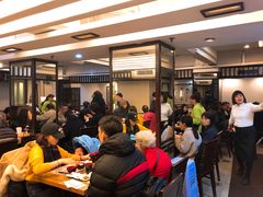 等位区-添好运点心专门店(深水埗店)