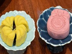 苏式糕点-裕兴记•蟹黄面馆(人民广场店)