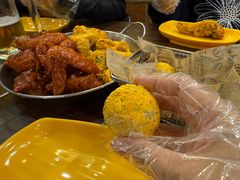 -BHC炸鸡(明洞总店)