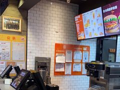 -汉堡王(梅村服务区南店)