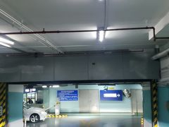 -北京银泰中心-停车场