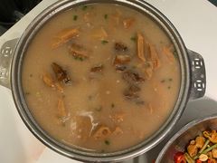 排骨藕汤-刘胖子家常菜·蹄花焖藕(富安街店)