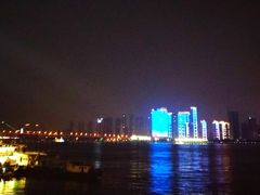 景点-武昌江滩