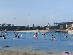 -汤山欢乐水世界