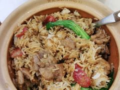 -煲仔皇腊味煲仔饭(经四万达店)