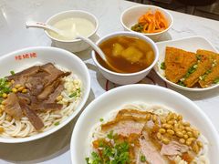 -桂姥姥·桂林卤粉·锅烧桂林米粉(莲塘店)