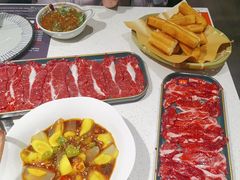 -牛村来人潮汕牛肉火锅(西单店)