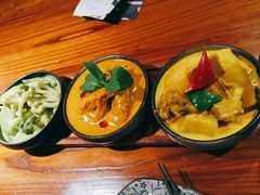 -默加东南亚美食(大宁音乐广场店)