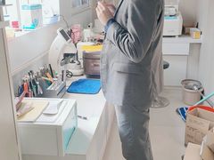 -光明眼镜·蔡司授权(徐泾店)
