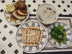 -鲸励母婴月嫂(望京店)