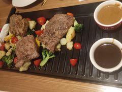 -必胜客(百联又一城店)