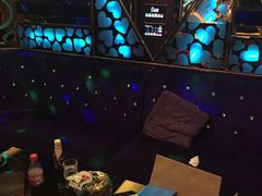 -麦乐星量贩式KTV(东丽汇城广场店)