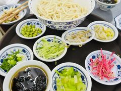 -海碗居老北京炸酱面(增光路店)