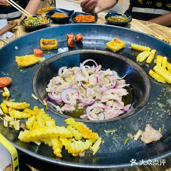 兄弟烙锅·云南锅边洋芋