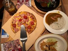 -玛格萝妮比萨屋(陆家浜路店)