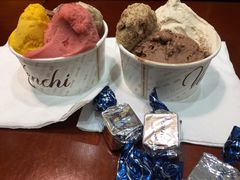 -VENCHI 闻绮(上海佛罗伦萨小镇店)