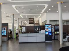 -奔驰利星行(北京花乡店)