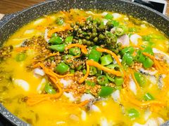 青花椒老坛酸菜鱼-山城外·非遗酸菜鱼(财富中心店)
