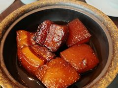 本帮红烧肉-炊江南·上海菜(国展华漕店)