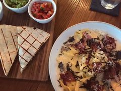 -ROAST coffee & eatery