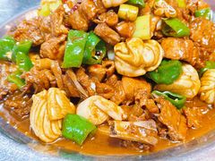 -俭寨大盘鸡·手抓肉·烧烤新疆菜(乌苏路店)