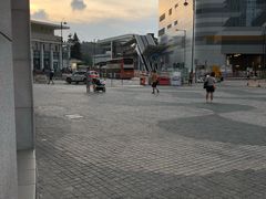 -东荟城名店仓