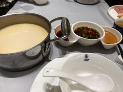 -红鼎豆捞·非遗鲍皇汤火锅(宝丰路店)