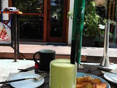 牛油果香蕉奶昔-AFS Cafe & Canteen(闽江二路店)