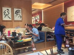 -老牌坊云南鱼豆花火锅(哈西万达店)