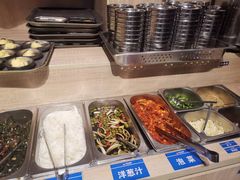 自助取餐区-哈哈碳都·牛肋条无限自助烤肉(台江万达店)
